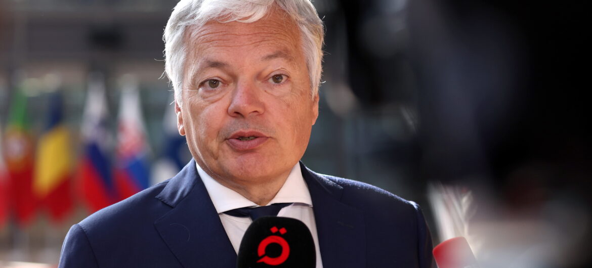 Komisarz Reynders okłamał media w sprawie komisji ds. badania wpływów rosyjskich. Jest reakcja polskich władz