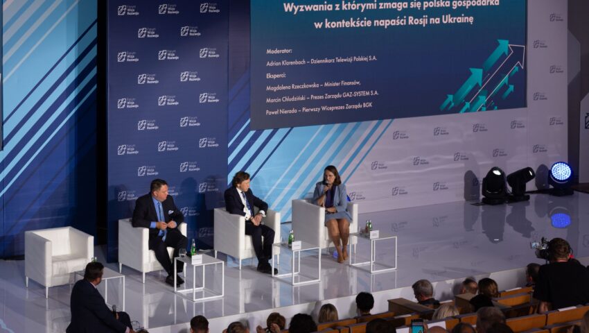 Wyzwania, z którymi zmaga się polska gospodarka w kontekście napaści Rosji na Ukrainę