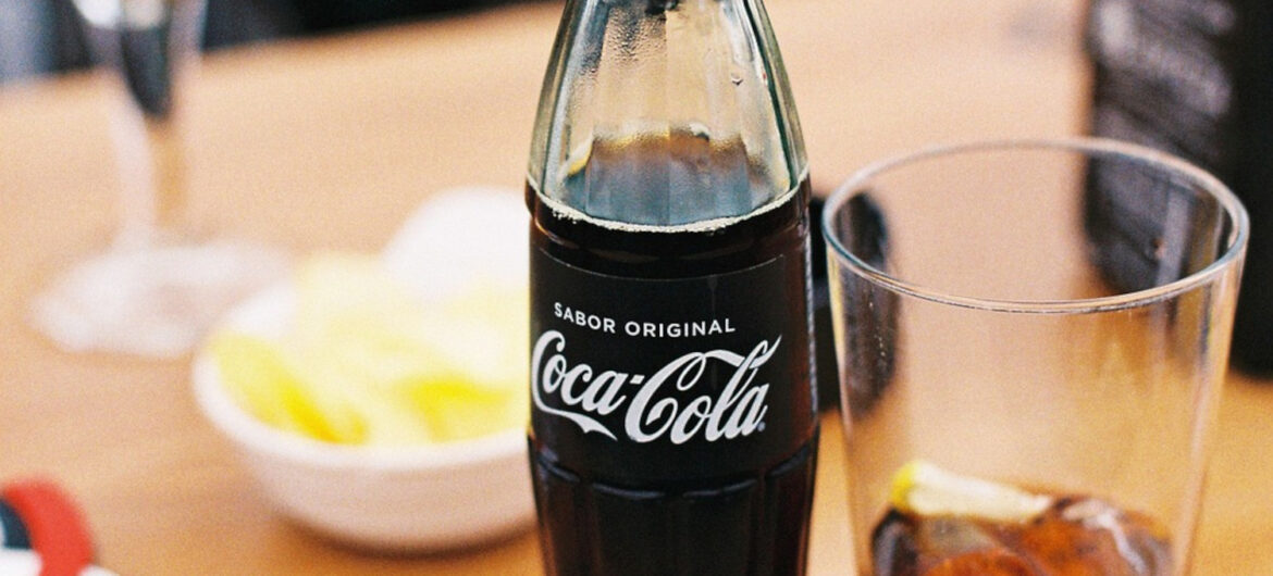 Coca-Cola przejmie znaną markę wódki. Ogromne pieniądze w grze