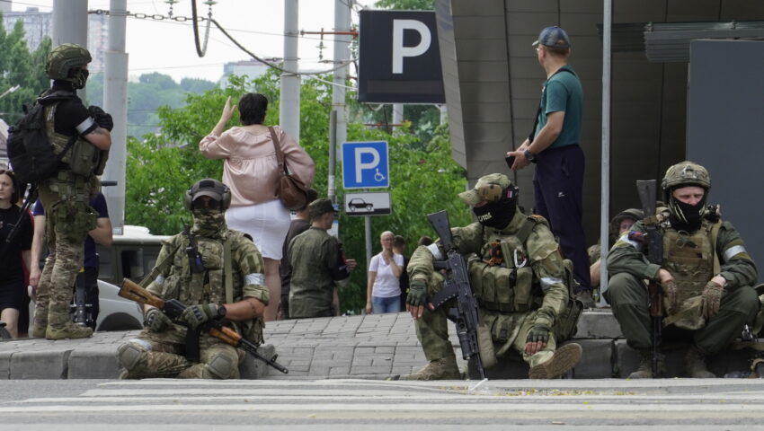 Marsz na Moskwę wstrzymany. Prigożyn zgodził się załagodzić sytuację w Rosji