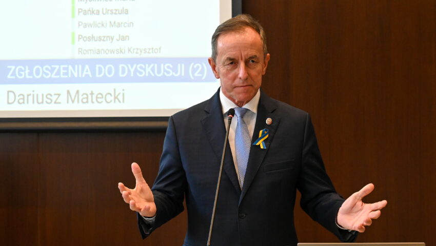 Niewiarygodne! Marszałek Senatu RP pojechał skarżyć się na Polskę do szefowej Bundestagu