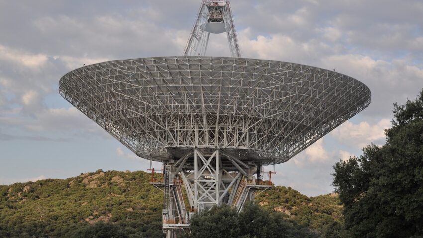 Były członek zespołu Pentagonu ds. UFO zeznał w Kongresie, że USA są w posiadaniu technologii pozaziemskiej