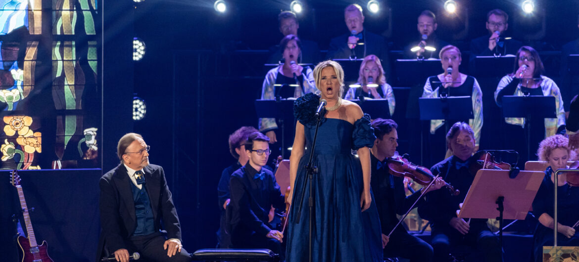 „Lustra” koncert symfoniczny uświetnia 30-lecie Kasy Stefczyka
