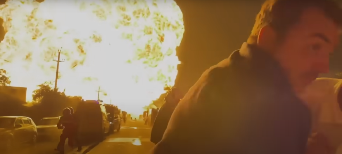 Dwie eksplozje na stacji paliw. Nie żyje jedna osoba, wśród rannych są strażacy
