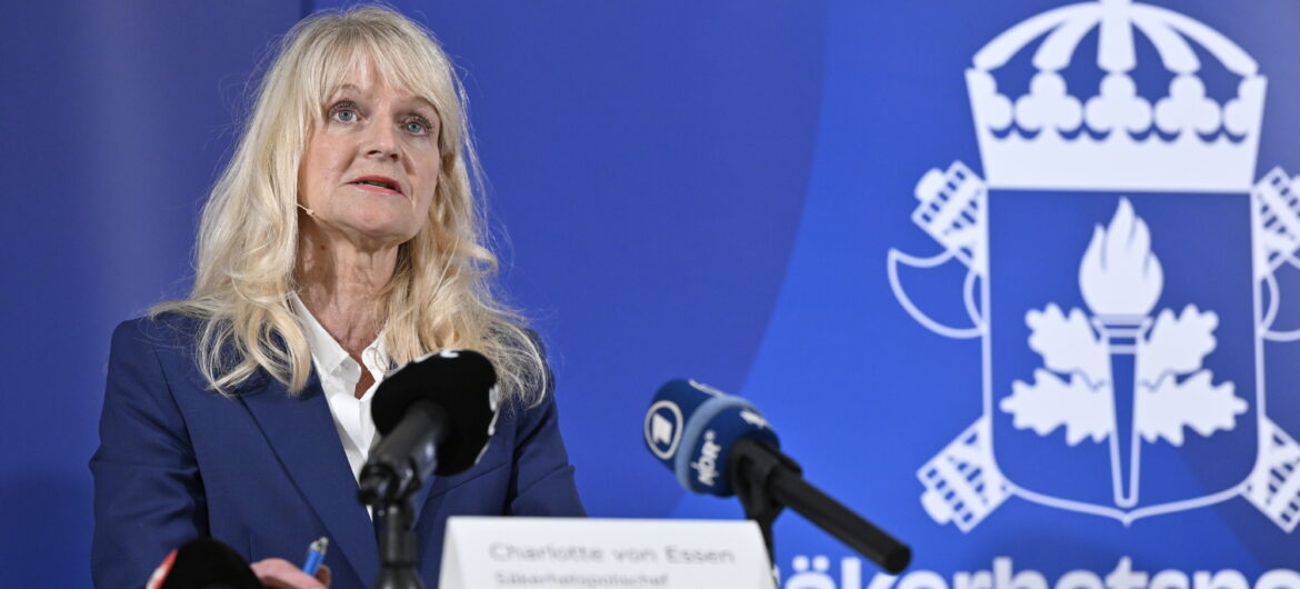 Służby specjalne: “Podnosimy poziom zagrożenia terrorystycznego do stopnia wysokiego”