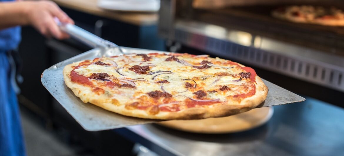 Kokaina na wynos. Policja weszła do pizzerii, która serwowała narkotyki