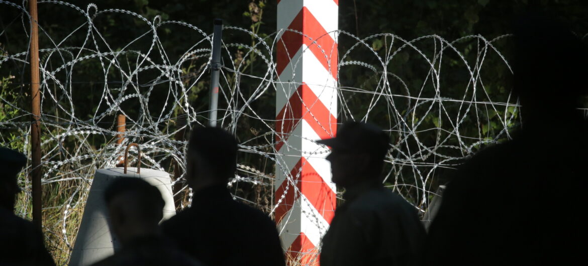 Kilkadziesiąt zezwoleń na przebywanie w strefie buforowej przy granicy z Białorusią. Znamy szczegóły