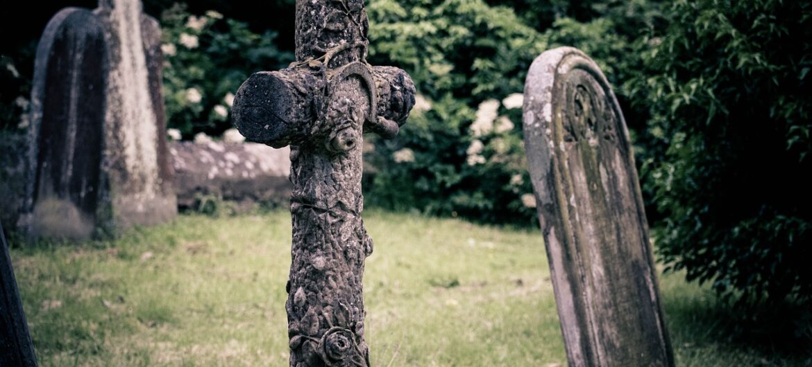 Spędził 128 lat w zakładzie pogrzebowym. W końcu zostanie pochowany