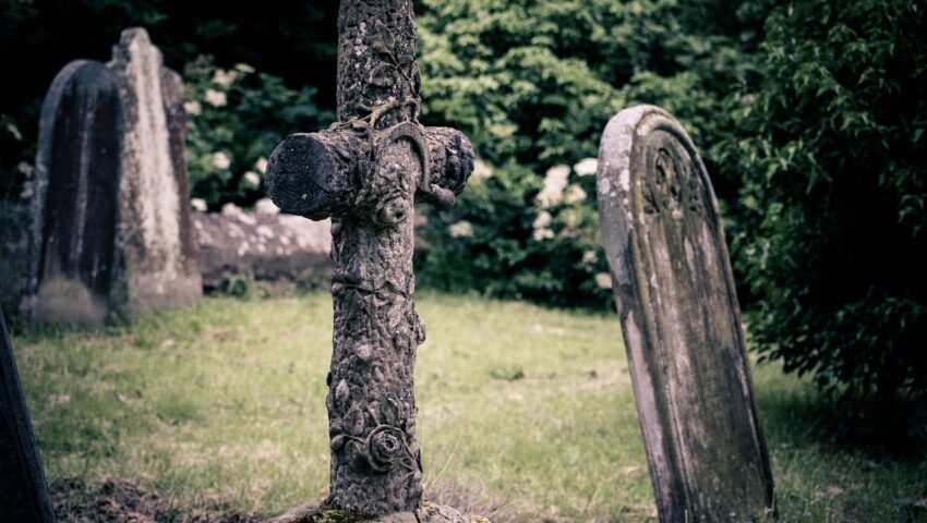 Spędził 128 lat w zakładzie pogrzebowym. W końcu zostanie pochowany