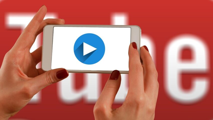 Mężczyzna postrzelił youtubera, który go zaczepiał. Sąd uznał, że była to samoobrona