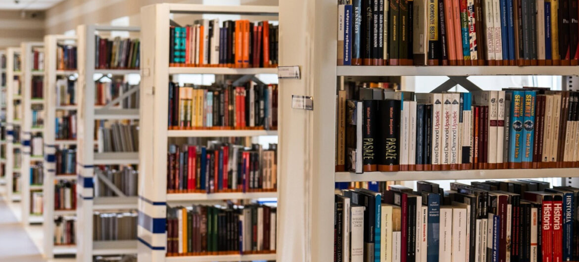Oddała książkę po 90 latach. Biblioteka nałożyła zaskakującą karę