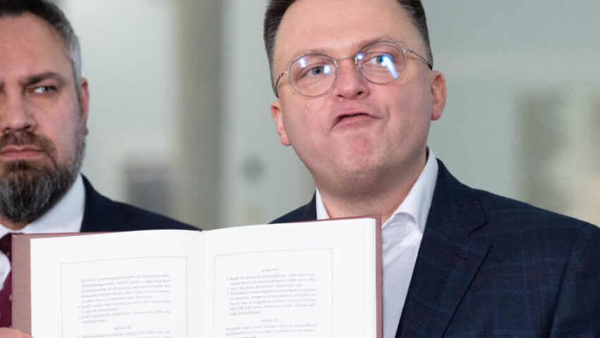 Maski opadły. Hołownia o związkach partnerskich: prawdopodobnie zagłosuję “za”