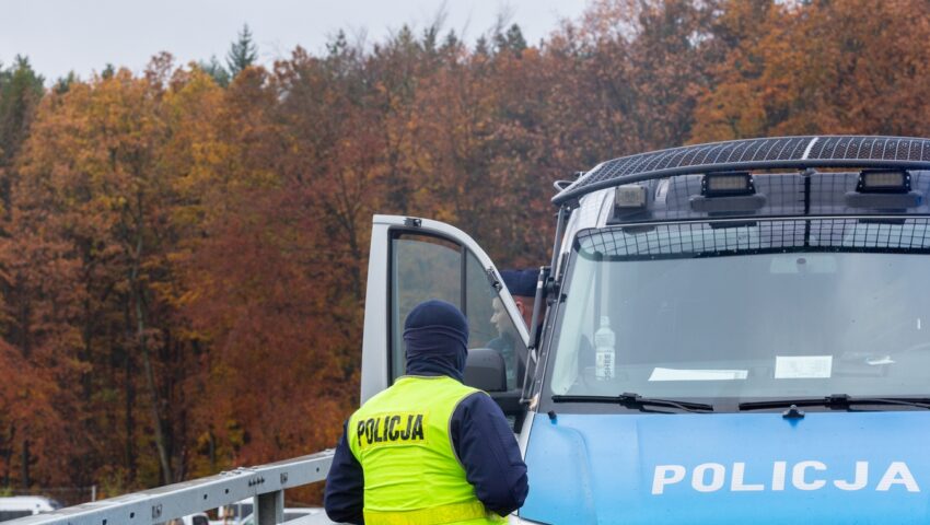 25-latek uciekał przed policją po kolizji. To nie był jego szczęśliwy dzień
