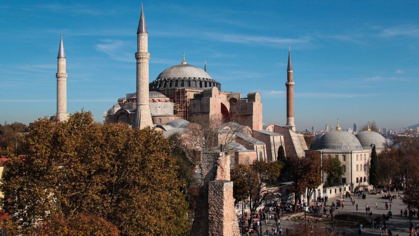 Przerażający film ze świątyni Hagia Sophia. Świątynia może nie przetrwać spodziewanego trzęsienia ziemi!