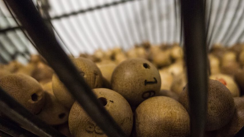 Loteria opublikowała niepoprawne wyniki losowania. Ci, którzy je trafili, będą mogli zachować nagrody