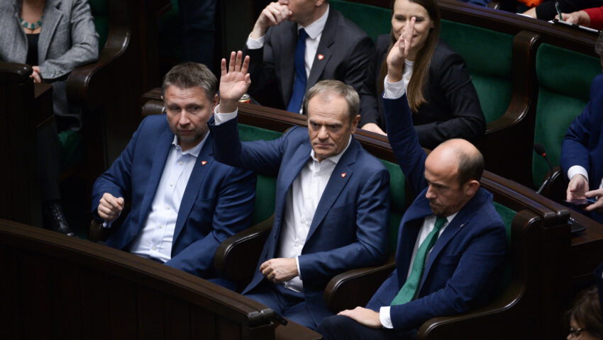 Szokujące słowa Tuska. Oskarżył rząd o naruszanie… interesów z Rosją