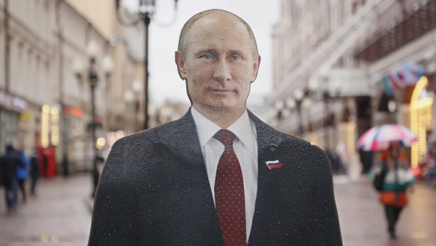 Niemiecki dziennikarz wziął od Putina setki tysięcy euro. W zamian miał chwalić prezydenta Rosji