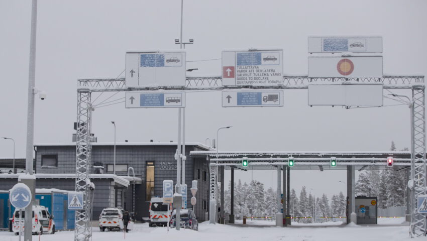 Gorąco na granicy Finlandii z Rosją. Polscy funkcjonariusze jadą z pomocą