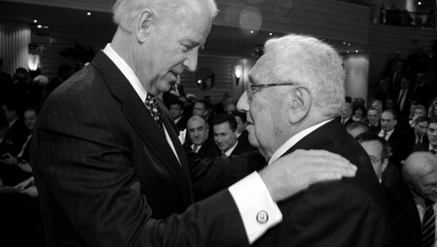 Jego polityka ukształtowała powojenny świat. Zmarł Henry Kissinger