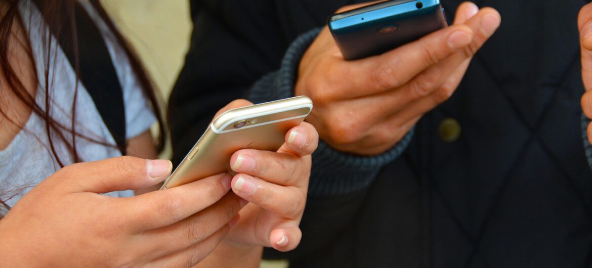 Dostałeś podejrzanego SMS-a? Koniecznie wyślij go pod ten numer!