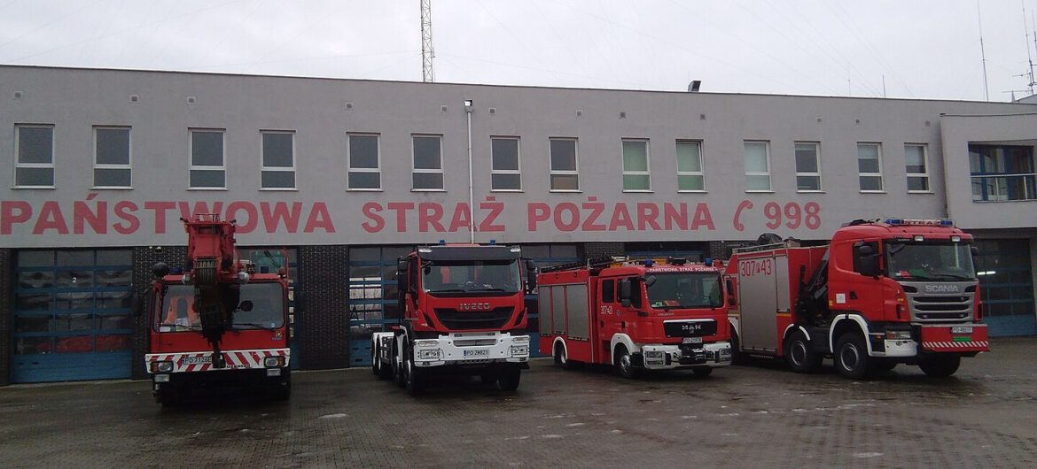 W Koszalinie sklep stanął w płomieniach. W tym samym budynku był żłobek