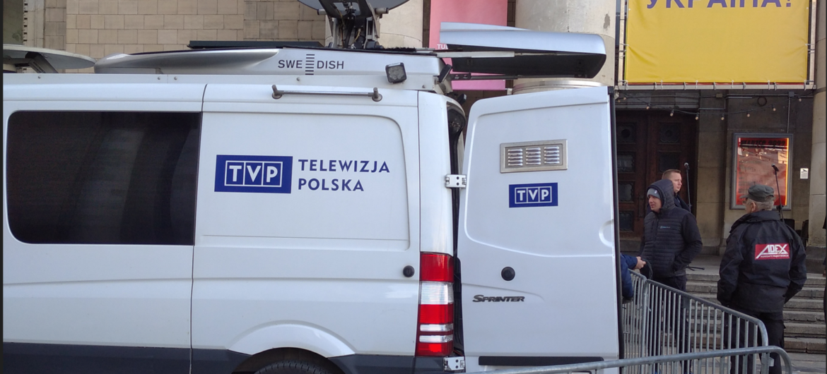 Jarosław Kurski ma zostać szefem TVP. Wcześniej kierował nią jego brat