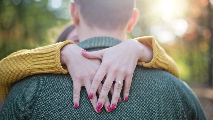 Rozkochał i oszukał – “odwowiały lekarz” obiecywał złote góry, wyłudził ponad 9 tys. zł
