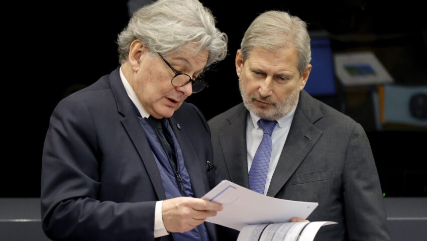 “Kamienie milowe” okazały się bzdurą. Komisarz UE ds. budżetu i administracji: KE znajdzie sposób, by udostępnić Polsce 111 mld euro z funduszy unijnych