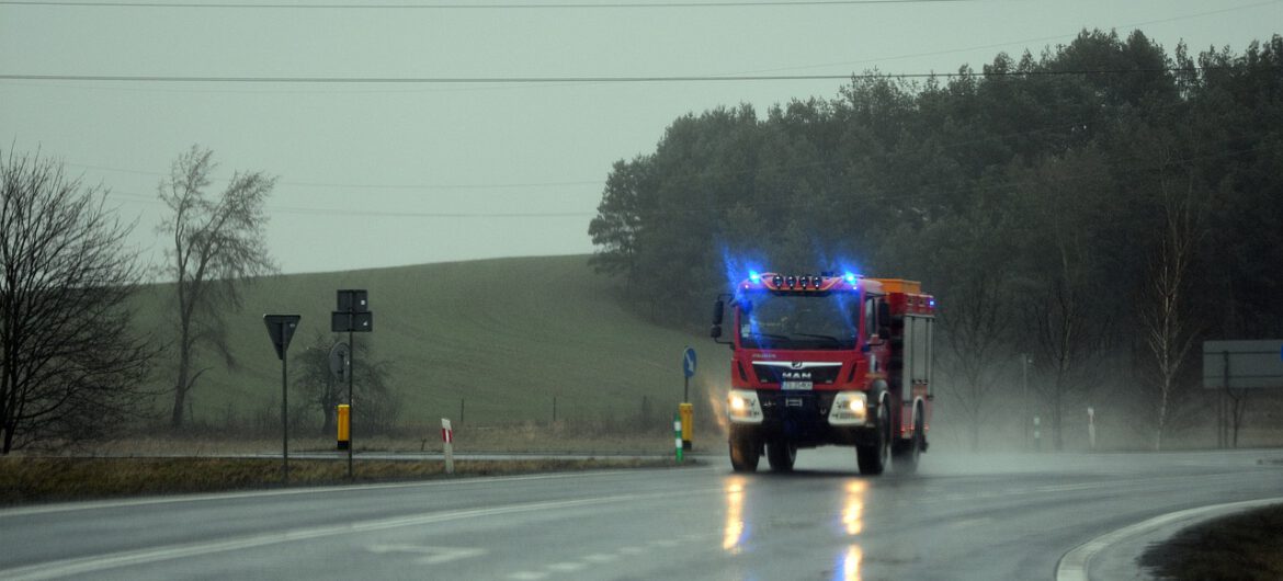 Tragiczny pożar w Żabnicy. W budynku było sześć osób