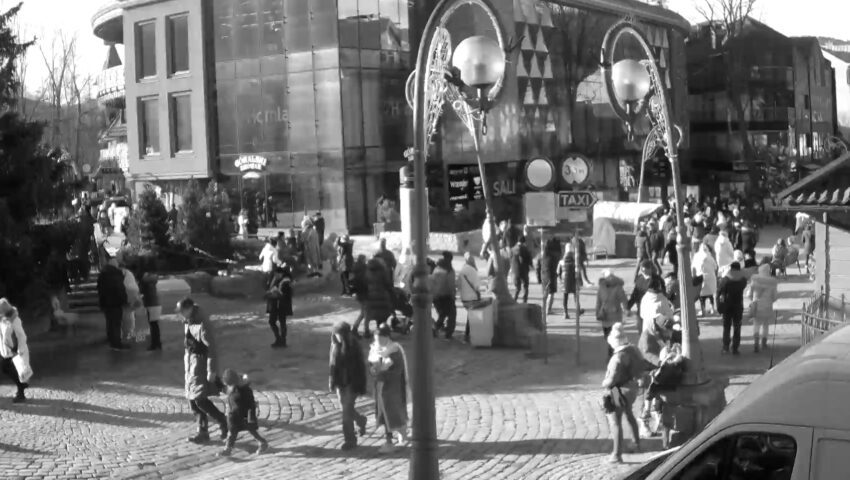 Tą sprawą żyła cała Polska. Co dalej z rodzicami, którzy zostawili dzieci i pojechali w podróż życia?