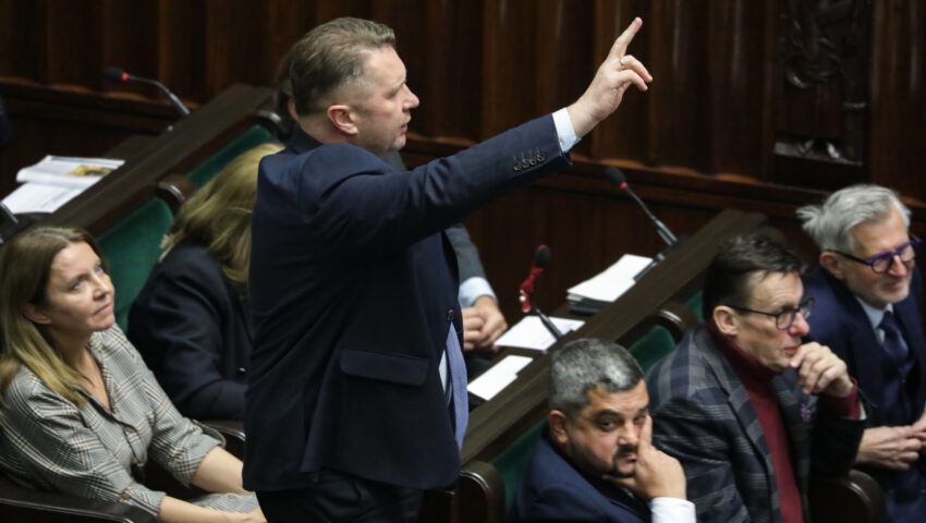 “Marazm i nędza, z której wyrwaliśmy polskie szkolnictwo” – Przemysław Czarnek opublikował podsumowanie działań 2015-2023