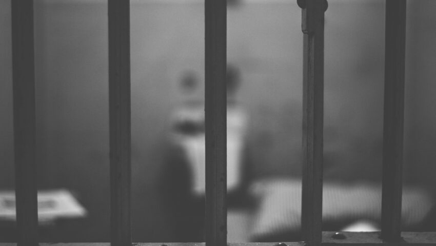 24-latek uciekł do więzienia. Chciał spędzić tam święta