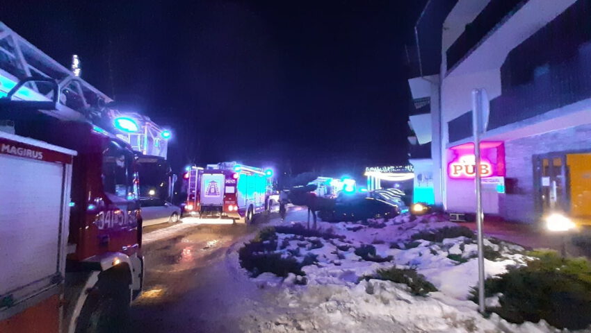W hotelu w Karpaczu wybuchł pożar. Ewakuowano setki turystów