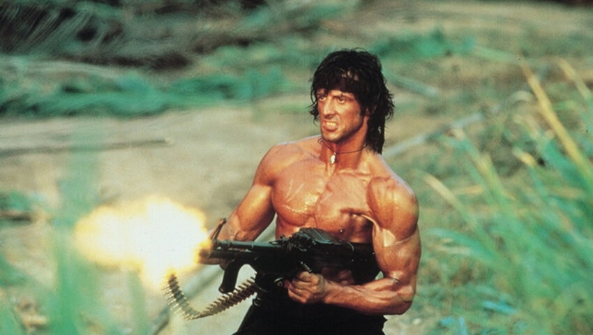 Chciał być jak filmowy “Rambo”. Mieszkaniec Ciechanowa będzie miał problemy