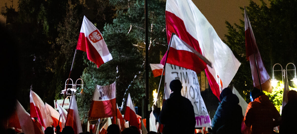 Dumna wspólnota na „Proteście wolnych Polaków”. „Wlaliście w nasze serca nadzieję”