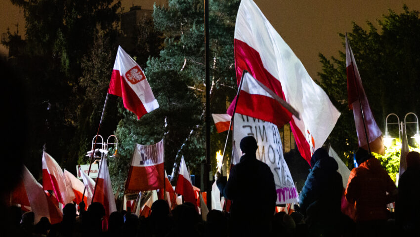Dumna wspólnota na „Proteście wolnych Polaków”. „Wlaliście w nasze serca nadzieję”