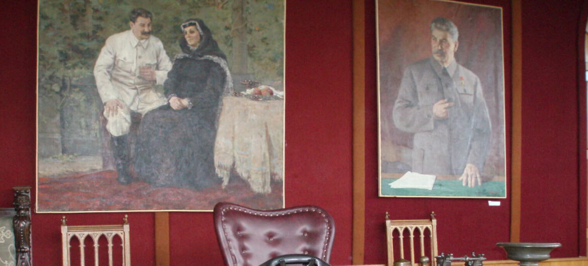 Stalin jako święty. Taka ikona pojawiła się w najważniejszym kościele stolicy z okazji Bożego Narodzenia