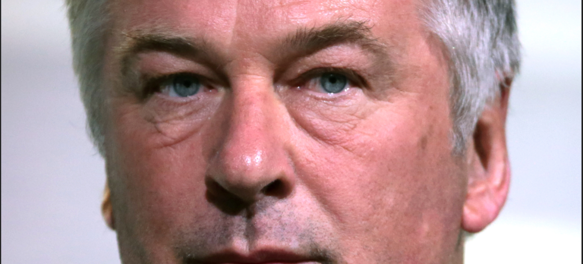 Alec Baldwin jednak usłyszał zarzuty. Odpowie za zastrzelenie operatorki