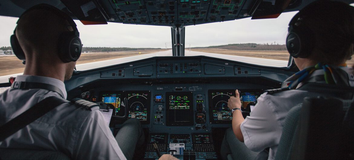 Pilot chciał pomóc kobiecie. Wpadł w pułapkę i został porwany