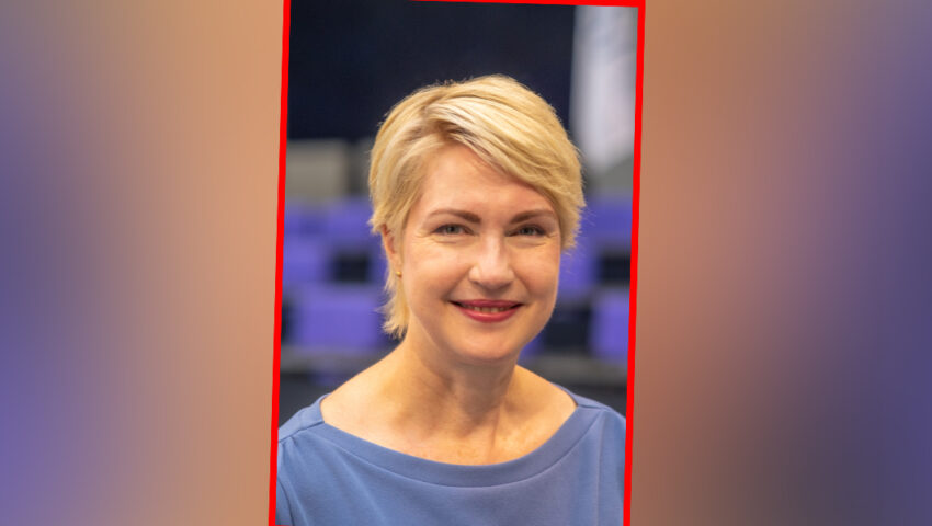 Polskę odwiedzi polityk nazywana “Schroederem w spódnicy”. Przyjedzie przypilnować ważnego dealu?