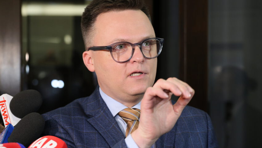 Hołownia wysłał pismo do komendanta policji: mamy przypuszczenie, że G. Braun może mieć pozwolenie na broń