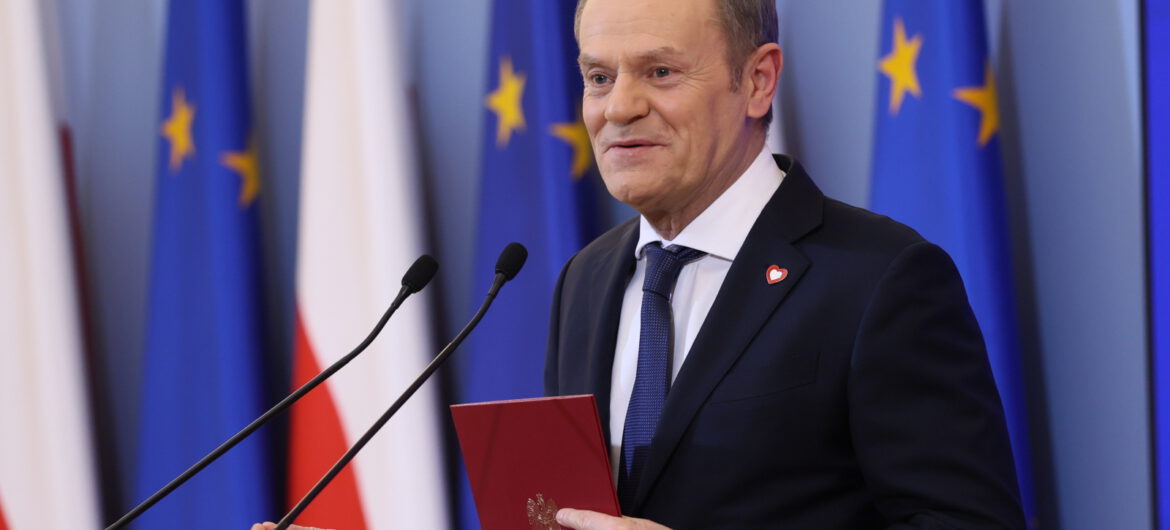 Za kogo on się uważa? Tusk poucza amerykańskich senatorów