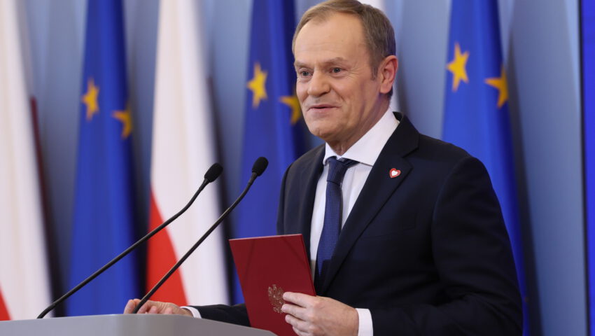 Za kogo on się uważa? Tusk poucza amerykańskich senatorów