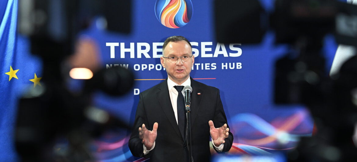 Prezydent: Kamiński i Wąsik zostali skazani na karę więzienia “za swój pogląd polityczny i swoją postawę”