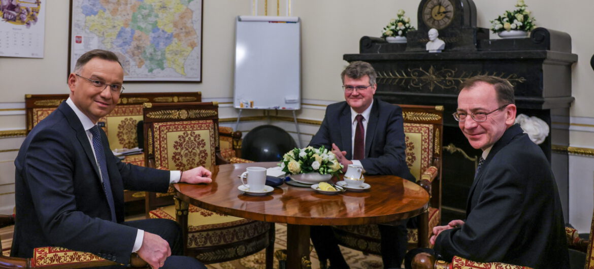 “Kamiński i Wąsik nie stracili mandatów poselskich”