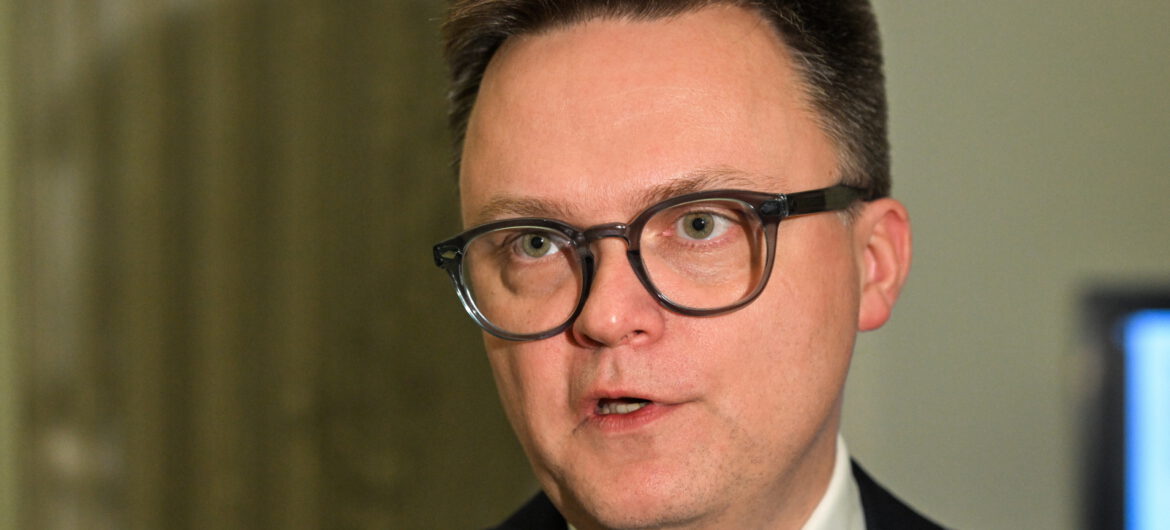 Co dalej z mandatem Mariusza Kamińskiego? Hołownia przyznał, że liczy na “szybki ruch”
