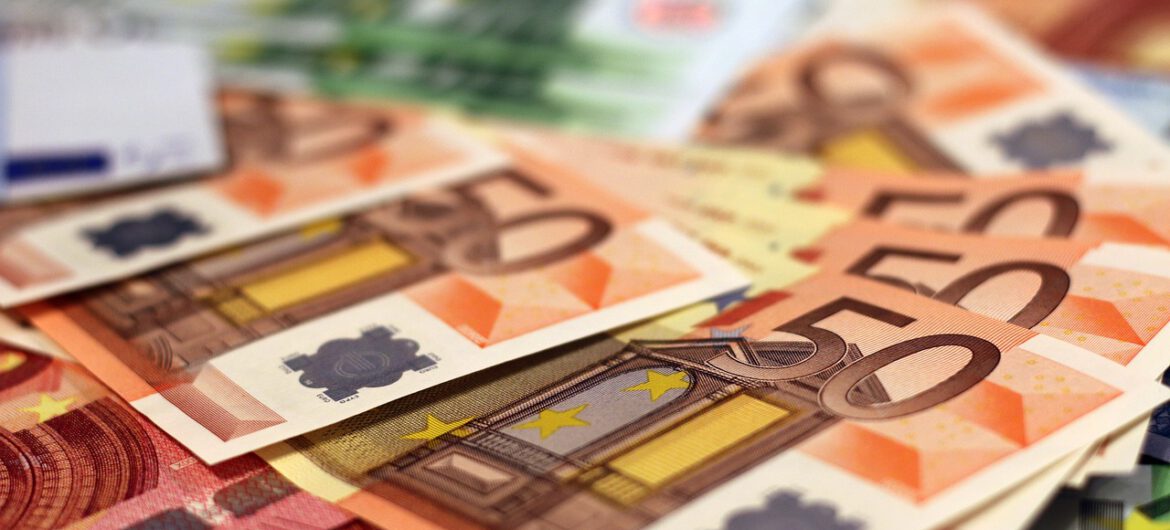 Jak Rosja finansuje operacje wpływu w Europie? Tajemniczy “fundusz szpiegowski”