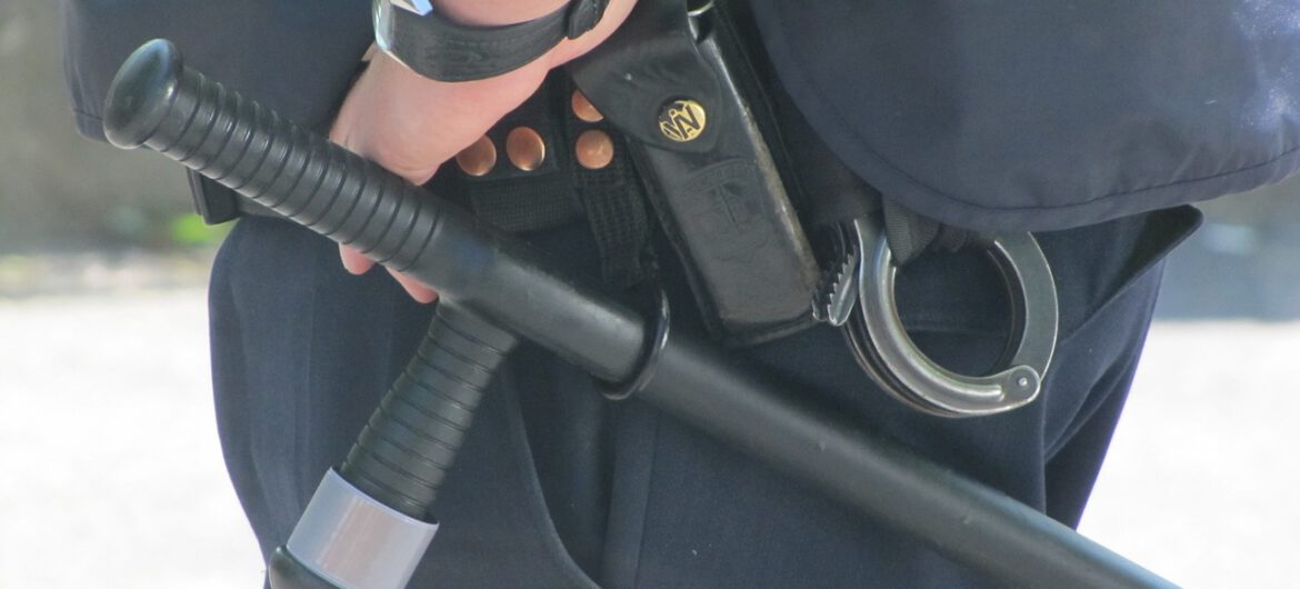 Służby pobiły lidera opozycji. Jest częściowo sparaliżowany