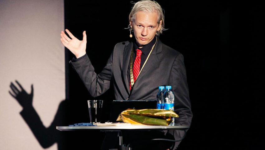 Julian Assange walczy z ekstradycją do USA