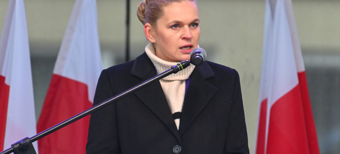 Co Polacy myślą o likwidacji prac domowych? Ten wynik może zaskoczyć rządzących